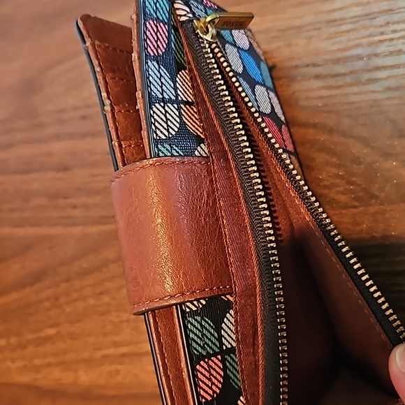Fossil Logan Multi-Colour Women's Wallet - Picture 7 of 12
